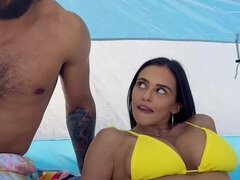 Anal, Babe, Stor pik, Store bryster, Pik sutte, Brunette, Pornostjerner, Realitet