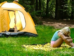 Blondína, Striekanie semena, Na psíka, Hd, Vonku, Drobunké, Vyholené, Kozičky