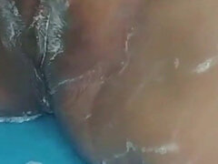 Bad, Braunhaarige, Indisch, Nackt, Muschi, Dürr, Solo, Titten