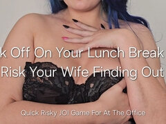 Американки, Грязные слова, Женское доминирование, Белье, Натуральные сиськи, В офисе, Соло