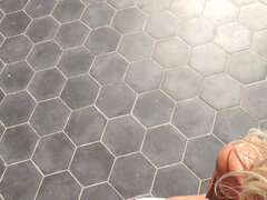 Shakira's Sunny Patio Suck-fest: Blonde Bombshell Devours and Gets Drenched