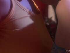 Блондинки, Брюнетки, Лесбиянка, Мастурбация, Игрушки