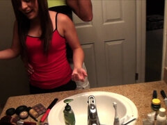 18, Veľký zadok, Brunetka, Spermie v puse, Péro, Hardcore, Hd, Z pohľadu účastníka