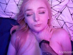 Amatör, Avsugning, Creampie, Handskar, Hemmagjord, Rysk, Stockings, Tonåring
