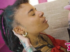 Pénisz, Műcerka, Kutya póz, Gótikus, Fajok közötti, Csókolózás, Gumi, Tetkó