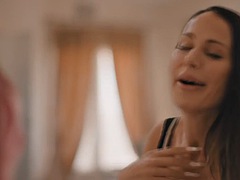 Grosse bite, Gros seins, Sucer une bite, Brunette brune, Hard, Embrassement, Mère que j'aimerais baiser, Transsexuelle