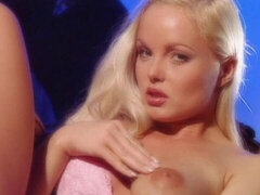 18 летние, Любители, Большая жопа, Большие сиськи, Пальцем, Мастурбация, Соло, Молоденькие