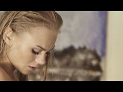 Bikinke, Blondinka, Bradavičke, Zunaj, Hlačke, Muco, Striptiz, Sesanje