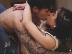 18 χρονον, Κώλος, Μεγάλος πούτσος, Πίπα, Σε στάση σκύλου στα τέσσερα, Φυσικά βυζιά, Έφηβος, Βυζιά