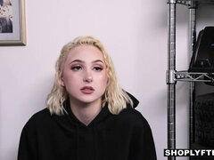 Thief Tramp Skylar Vox Fucked In Her Box