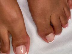 Pink Foxx Wiggles Toes with French Pedicure