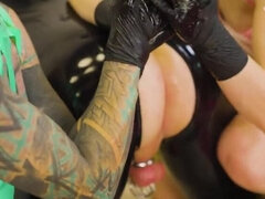 Anál, Zadok, Prstovanie, Hd, Latex, Olej, Piercing, Tetovanie