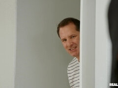 Babe, Velike joške, Bondage, Busty, Obrazno, Mama, Piercing, Resničnost