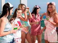 Amaterji, Flexible, Lezbijke, Zabava, Muco, Obrito, Najstnice, Trojček