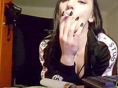 2 ciggies, One female - Smoking Fetish