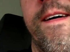 Kukk suging, Buss, Sperm skott, Moden, Pissing, Offentlig, Trekant