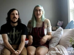 Amateur, Gros seins, Gorge profonde, En levrette, Lunettes, Hard, Hd, Rugueux