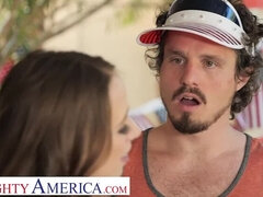 Naughty America - Aubree Valentine & Jackie Hoff give Jackie's boyfriend a hot threesome