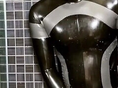 In den arsch, Bad, Spermaladung, Dildo, Fetisch, Latex, Masturbation, Solo