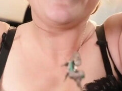 Femme dominatrice, Pov