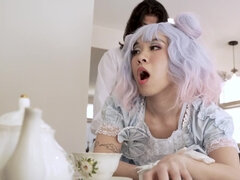 18, Asiat, Pik sutte, Slikning, Fisse, Barberet, Teenager