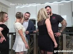 Sucer une bite, Tir de sperme, Mamie, Hard, Hd, Mature, Orgie, Jarretelles