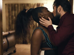 Velike joške, Globoko grlo, Temnopolti, Hd, Spodnje perilo, Naravni, Muco, Joške