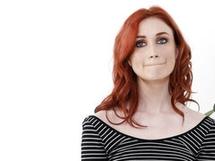 Kjole, Håndjob, Hårdt, Imellem racer, Onani, Stripning, Teenager, Bryster