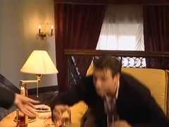 Sucer une bite, Brunette brune, Tir de sperme