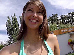 Cumizás, Felszarvazott, Európai, Kézimunka, Szabadban, Valóság, Tini