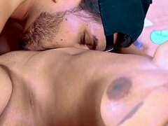 18, Wytrysk, Hardcore, Mamuśka, Naturalne cycki, Obrzmiałe sutki, Cipka, Mocno