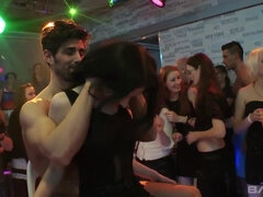 Ερασιτέχνης, Ξανθιά, Μελαχροινή, Ομάδα, Διαφυλετικό, Δαντέλα