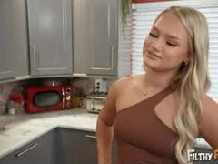 18, Veľké kozy, Dcéra, Péro, Na tvár, Hd, Nevlastná mama, Teenka