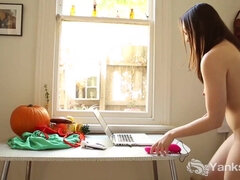 Amatør, Store smukke kvinder, Bondage disciplin sadomasochisme, Brunette, Hjemmelavet, Ældre kvinde, Kontor, Orgasme