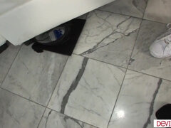 College babe experiencing dp gangbang before graduation