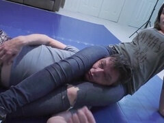 Amerikansk, Bondage disciplin sadomasochisme, Brunette, Dominerende, Kvinde dominans, Ydmidelse