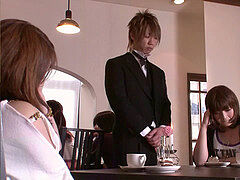 Braunhaarige, Chinesisch, Sperma im mund, Handjob, Japanische massage, Ablutschen, Unter dem rock