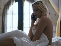 Blonde, Embrassement, Lesbienne, Léchez, Masturbation, Chatte, Adolescente, Nénés