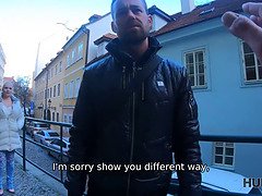 Stora tuttar, Bystig, Cougar, Enorm, Milf, Pengar, Bröstknull, Tuttar