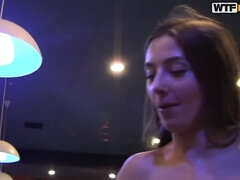 Morena, Lamidas, Lencería, Perforación, Público