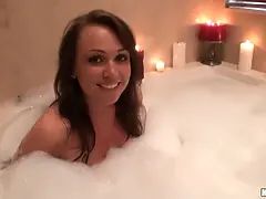 Velký zadek, Kuřba, Brunetka, Hd, Milf žcbp, Přírodní prsa, Nahé, Jezdectví