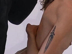 18, Amatør, Amerikaner, Kukk suging, Tynn, Tattovering, Pupper