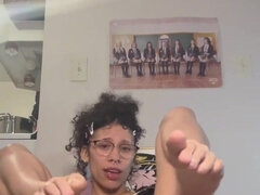 18, 여자, 머리카락이 많은, 수음, 보지, 빼빼한, 혼자, 청소년