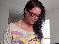 Bella grossa formosa, Grande cazzo, Cicciona, Schizzo di sborra, Facciale, Occhiali, Latina, Fumando   smoking