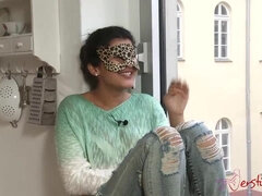Amateur, Cul, Nana, Gros cul, Brunette brune, Mère que j'aimerais baiser, Chatte, Solo