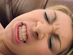 Amador amadora, Bundão, Peitos grandes, Loiroa, Boquete, Transar de quatro, Magrinha, Adolescente