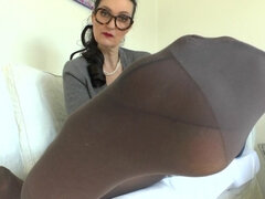 Amateur, Brunette brune, Européenne, Fétiche, Fétiche des pieds, Allemand, Mère que j'aimerais baiser, Solo