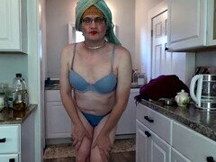 Older tranny, solo, t-girls