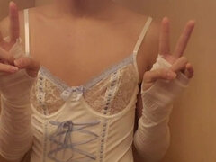 18 jahre, Leie, Asiatisch, Lingerie, Öffentlich, Transfrau, Solo, Jungendliche (18+)