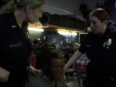 Blond, Brunette, Hardcore, Hd, Raseblandet, Milf, Trekant, Uniform